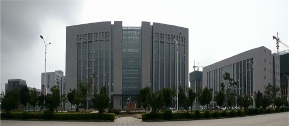 公司云南磷化集團(tuán)有限公司研發(fā)辦公綜合區(qū)建設(shè)項目順利通過驗收