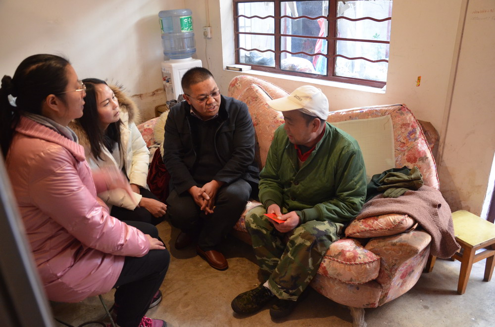 恒昊檢測公司開展春節(jié)“送溫暖”活動