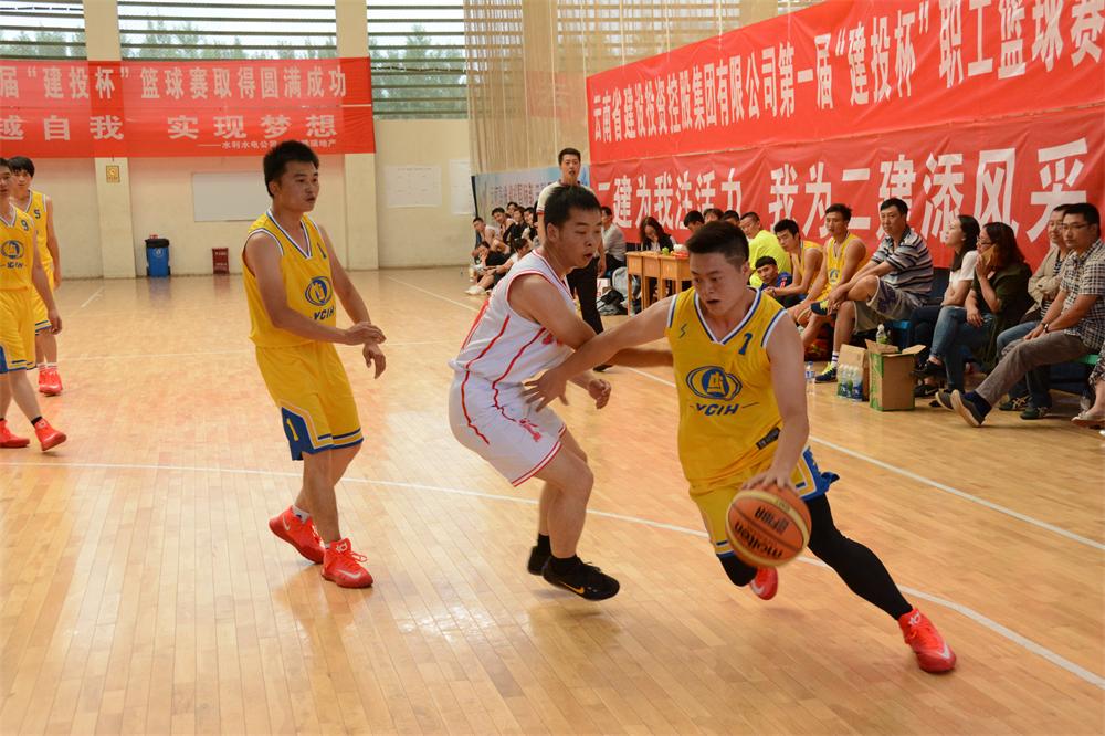 公司籃球隊大比分獲勝建投技校